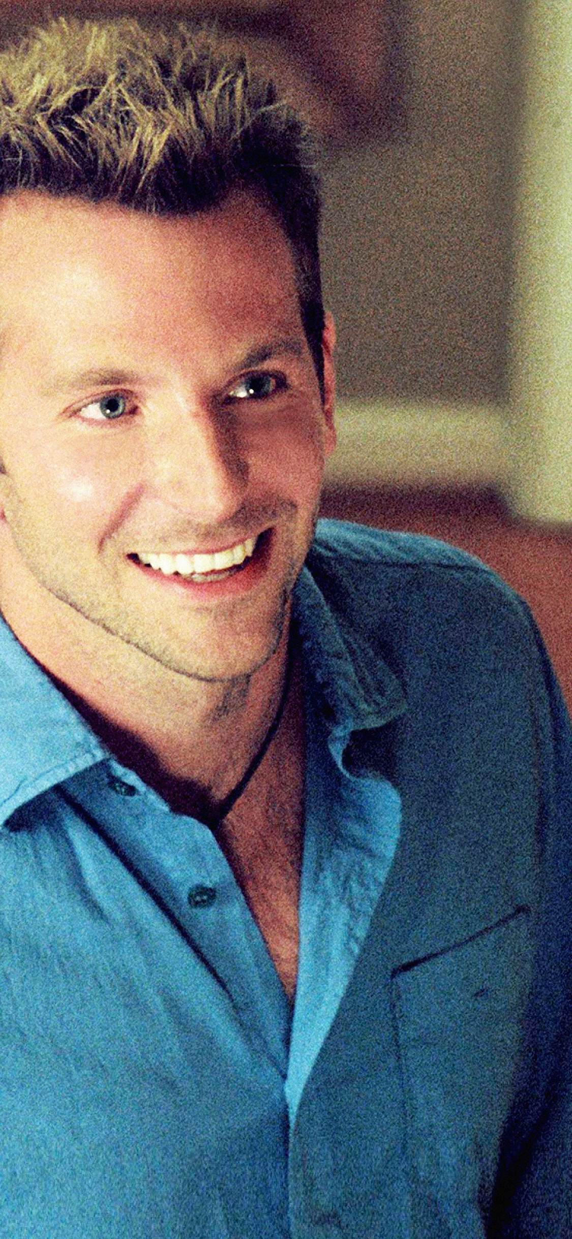 1125x2436   Брэдли Купер HD обои - Обои Cave