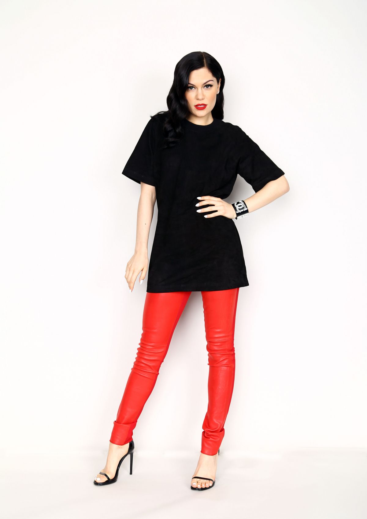 1200x1699   Скачать бесплатно Jessie Jessie J Wallpaper 32295608 [1600x1200] для рабочего стола Мобильный \ планшет | Исследуйте 46+ Джесси Дж. Обои | Джесси Обои Disney Channel J Wallpape