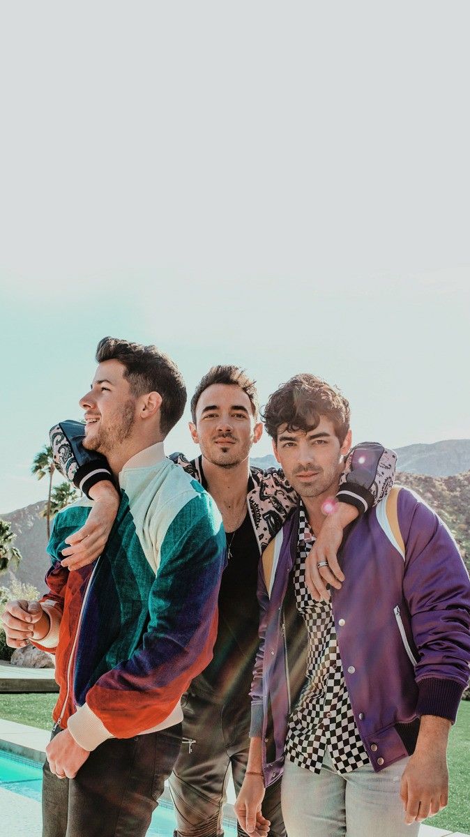 голые jonas brothers