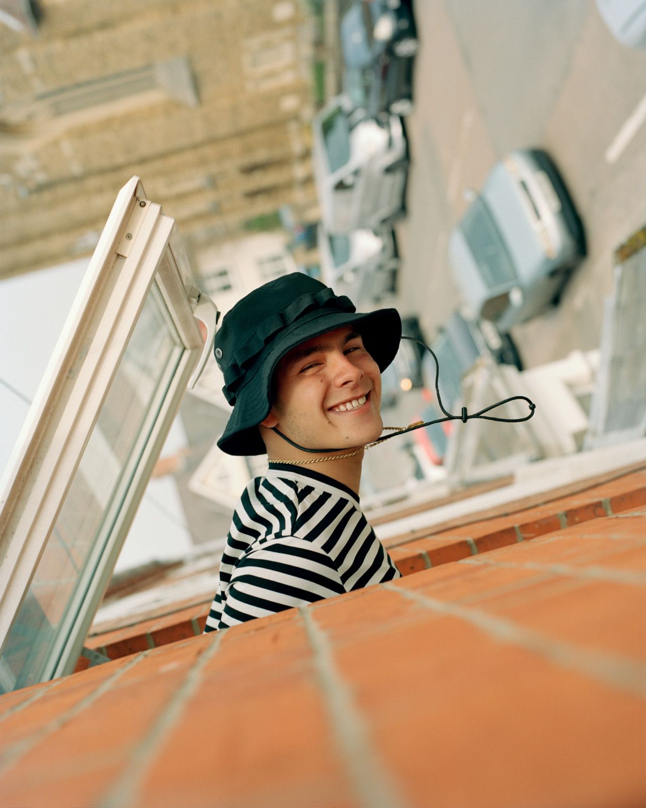 1280x1600  Slowthai «Ничего хорошего о Британии»: одобренный Лиамом Галлахером рэпер, бесстрашно выражающий политическое разочарование Британии | Британский GQ