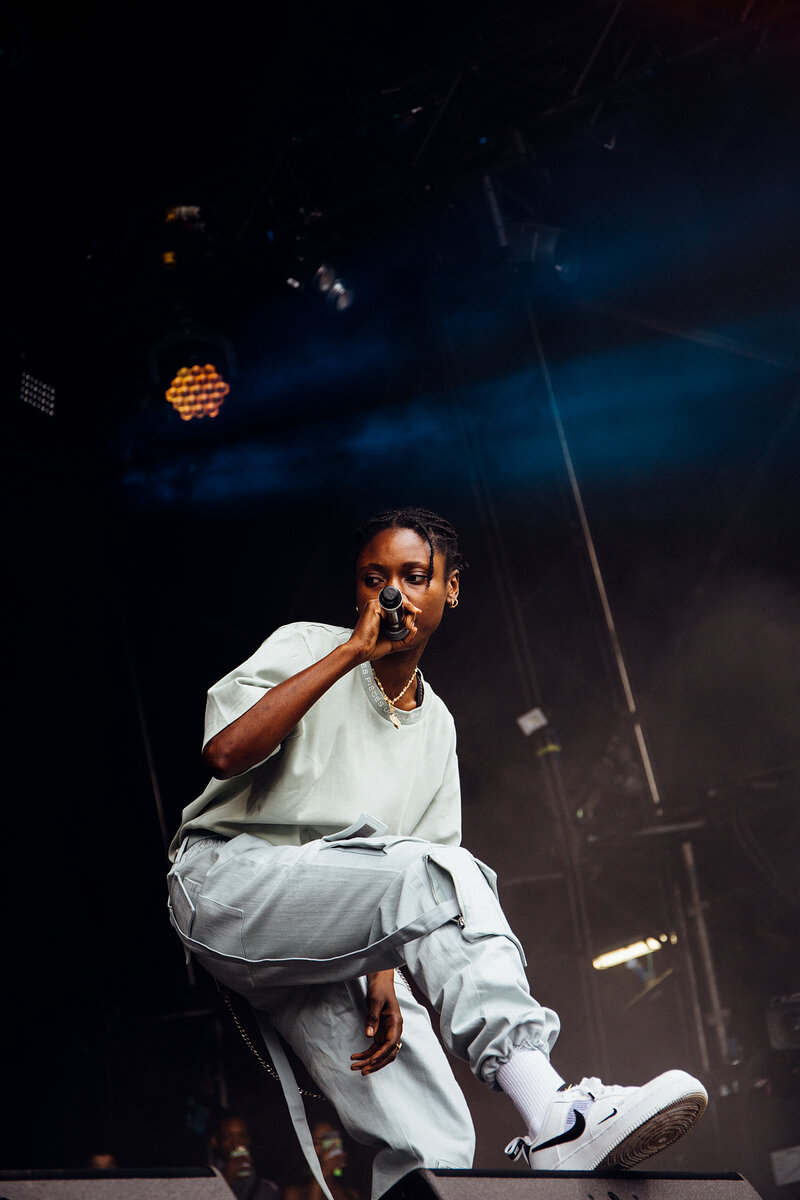 800x1200   Wireless Festival | Галерея