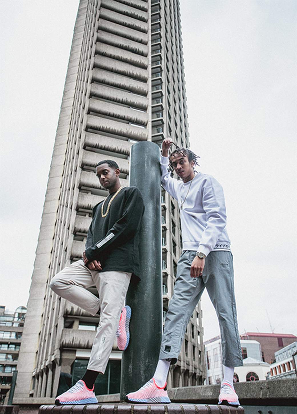 1040x1450   D-Block Europe Обои - Обои Пещера