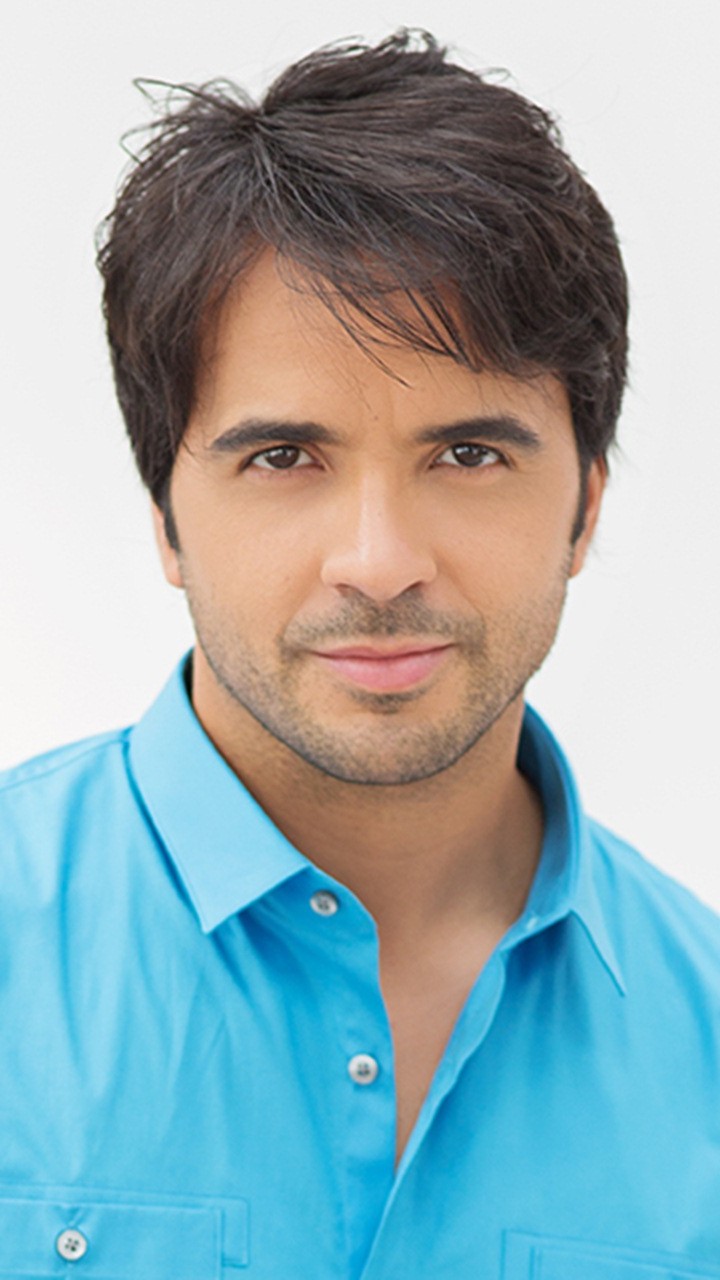 720x1280  Luis Fonsi Wallpapers - Wallpaper Cave