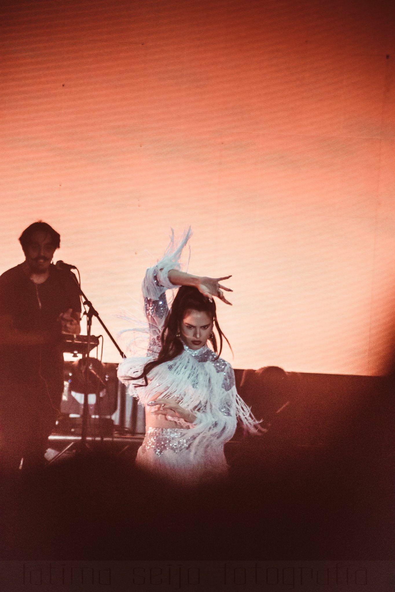  Rosalia обои на телефон