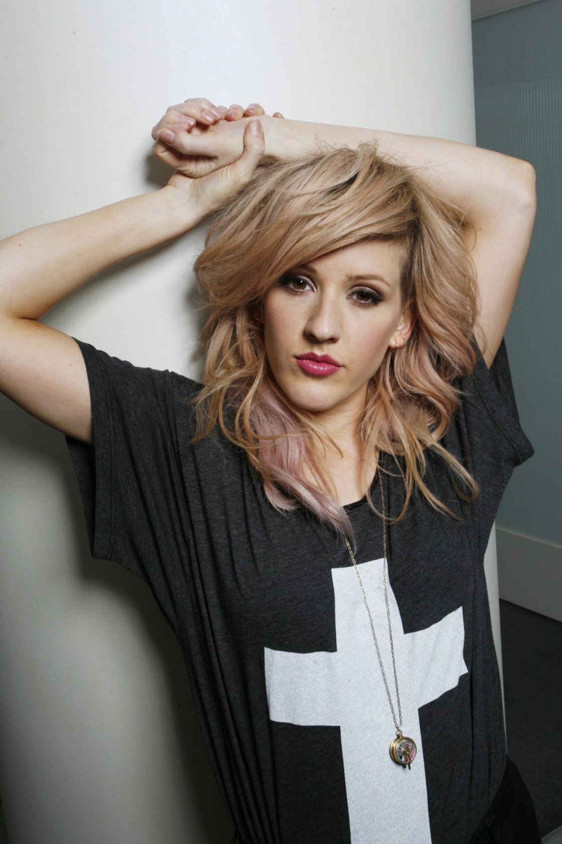1118x1677  Ellie Goulding Wallpaper Iphone - 1118x1677 Wallpaper - teahub.io 