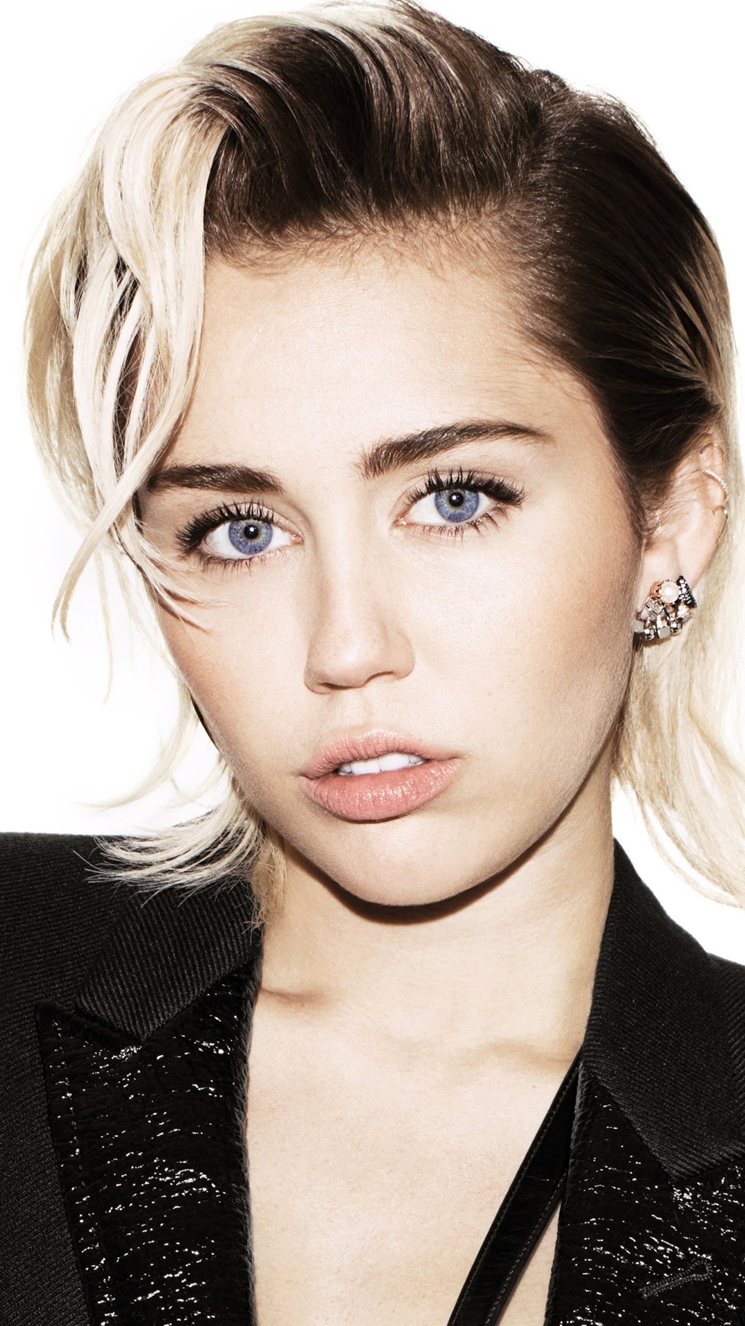 1080x1920  Miley Cyrus 23 Music Video Portraits - Miley Cyrus Wallpaper 23 - 1750x2625 Wallpaper - teahub.io 
