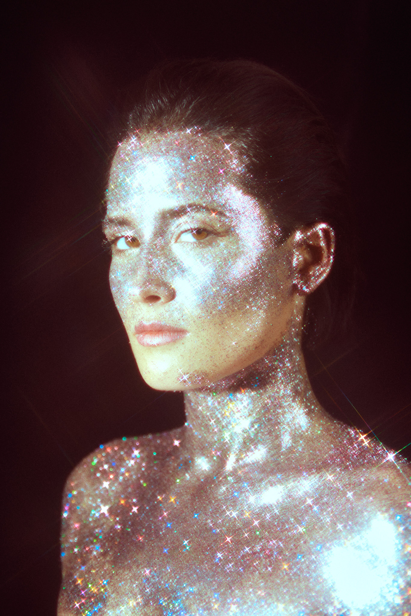 1367x2048  Flor Torrente @ Beauty portrait. на Behance