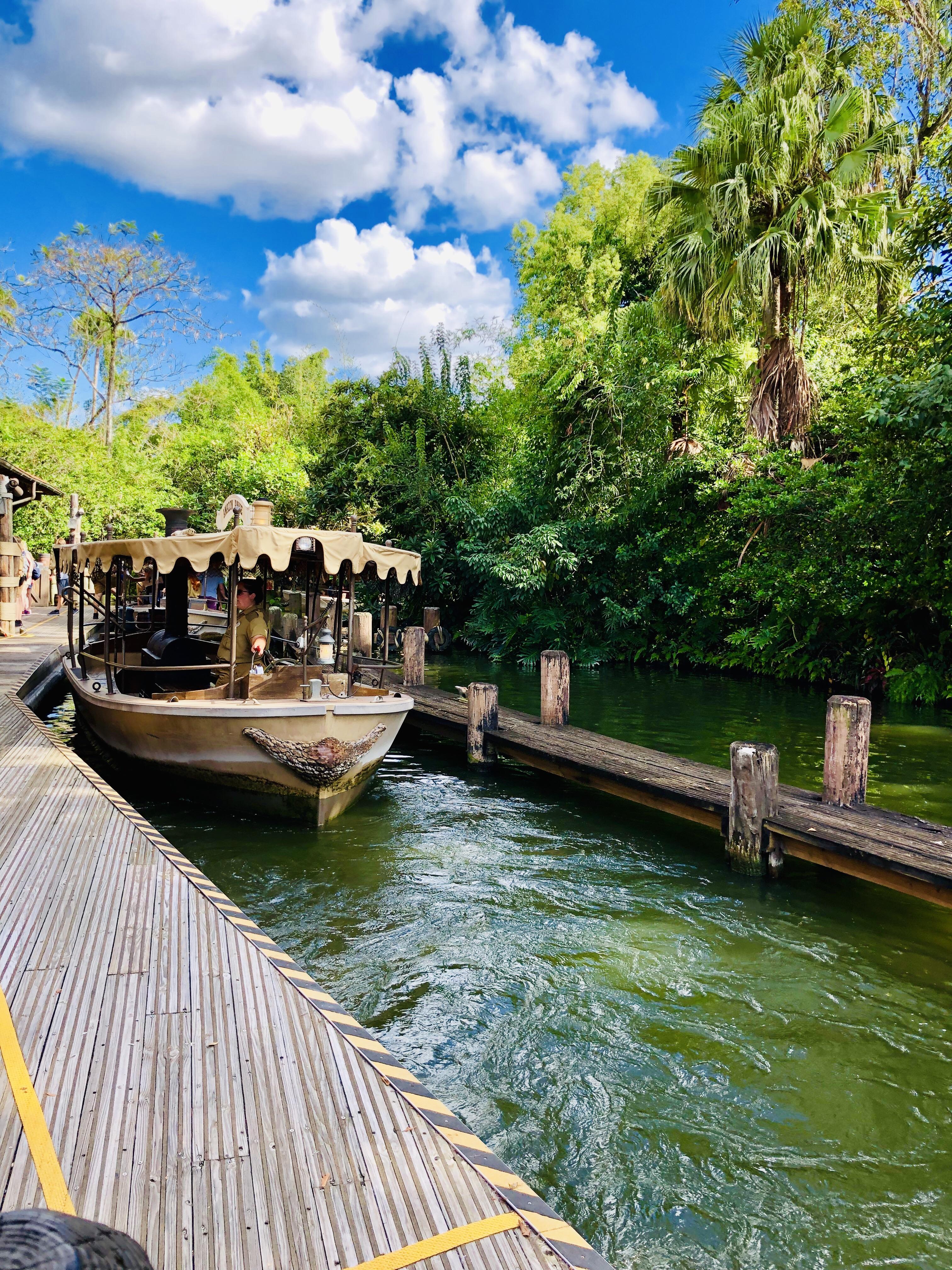 3024x4032   Прекрасный день для круиза по джунглям в MK ...: disney