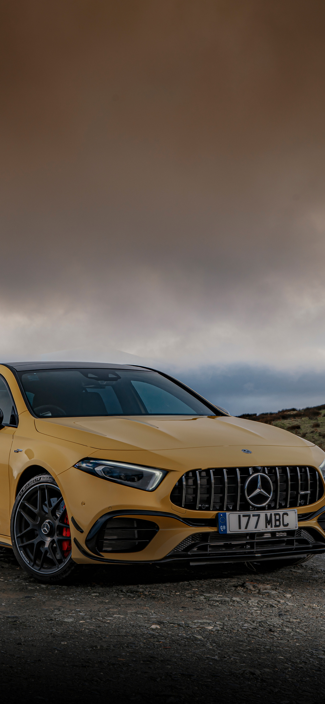 1125x2436  1125x2436 Mercedes Amg A 45 8k Iphone X