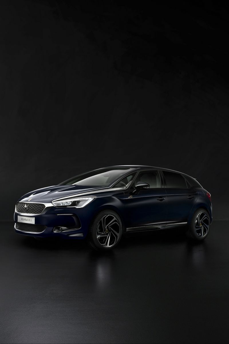 800x1200   Скачать обои 800x1200 citroen ds 5 черный вид сбоку iphone 4s / 4 для параллакса hd фон 