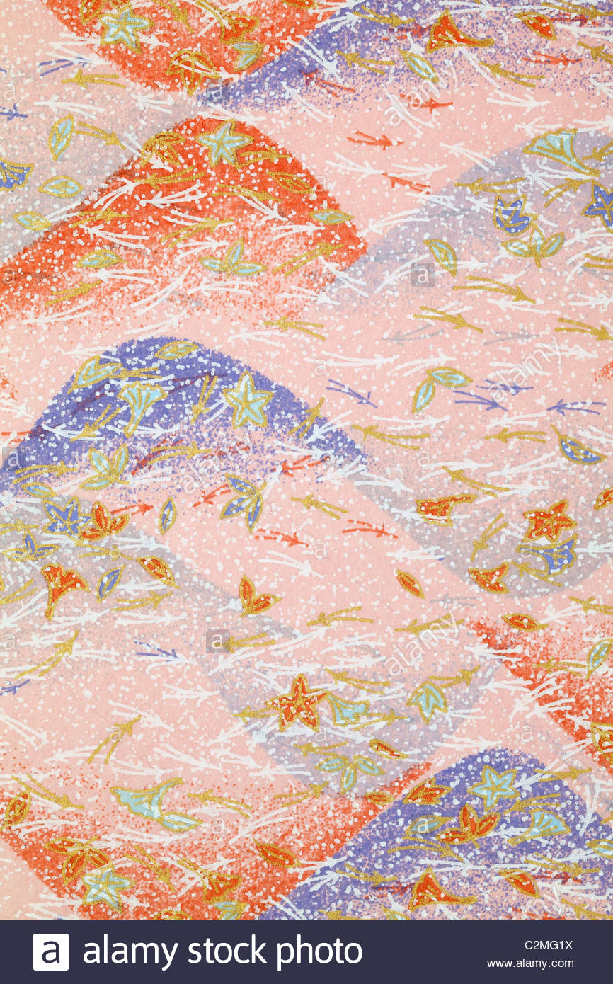 866x1390  Traditional Japanese Pattern Origami Paper Texture Background Фотография картинки, изображения и сток-фотография без роялти. Изображение 108536661 .