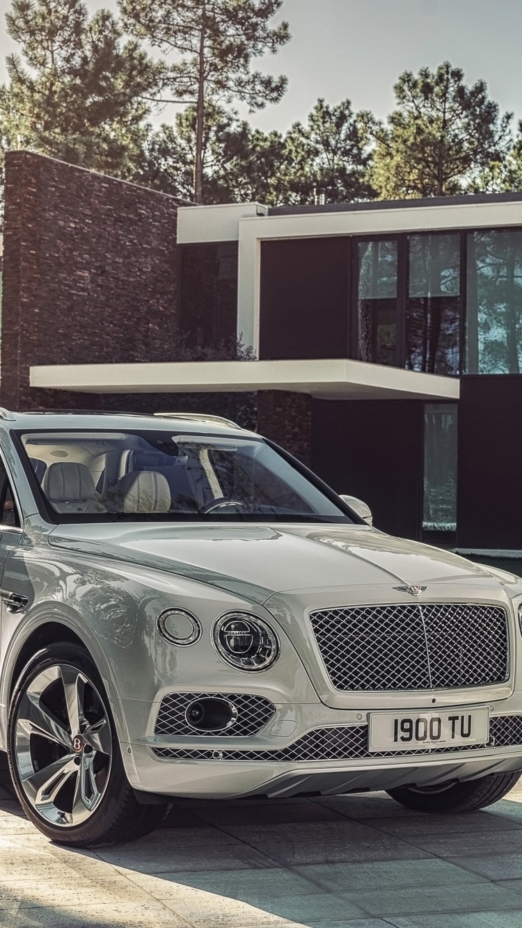 750x1334 Скачать обои: Bentley Bentayga Hybrid 2018 750x1334