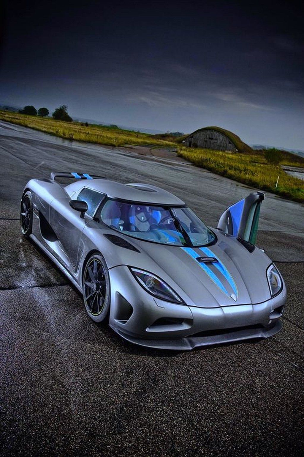 1024x1537  Phone Koenigsegg Wallpaper 4k