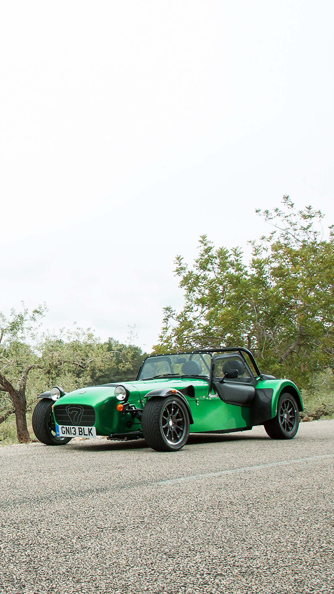 1080x1920  Picture Caterham 7 2013-16 485 S Worldwide Green 1080x1920