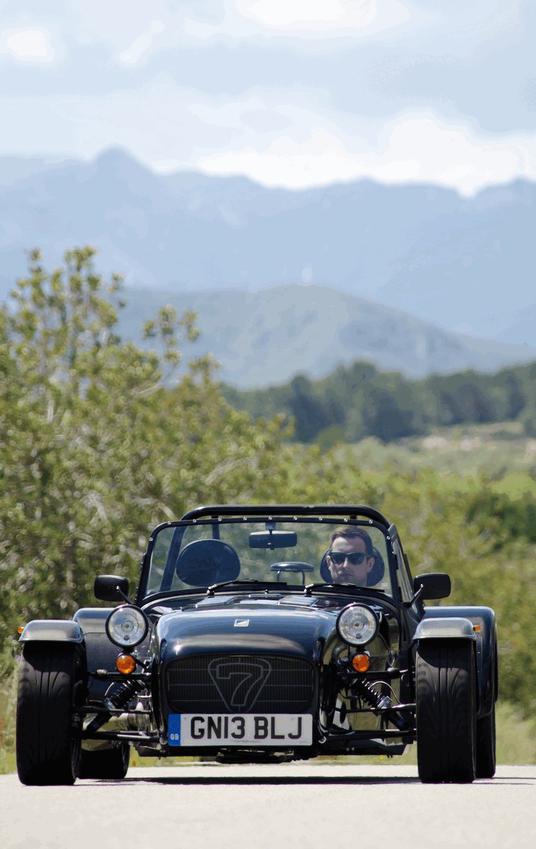 768x1215  2013 Caterham Seven 485 S # 389610 - Лучшие качественные бесплатные изображения автомобилей с высоким разрешением - mad4wheels