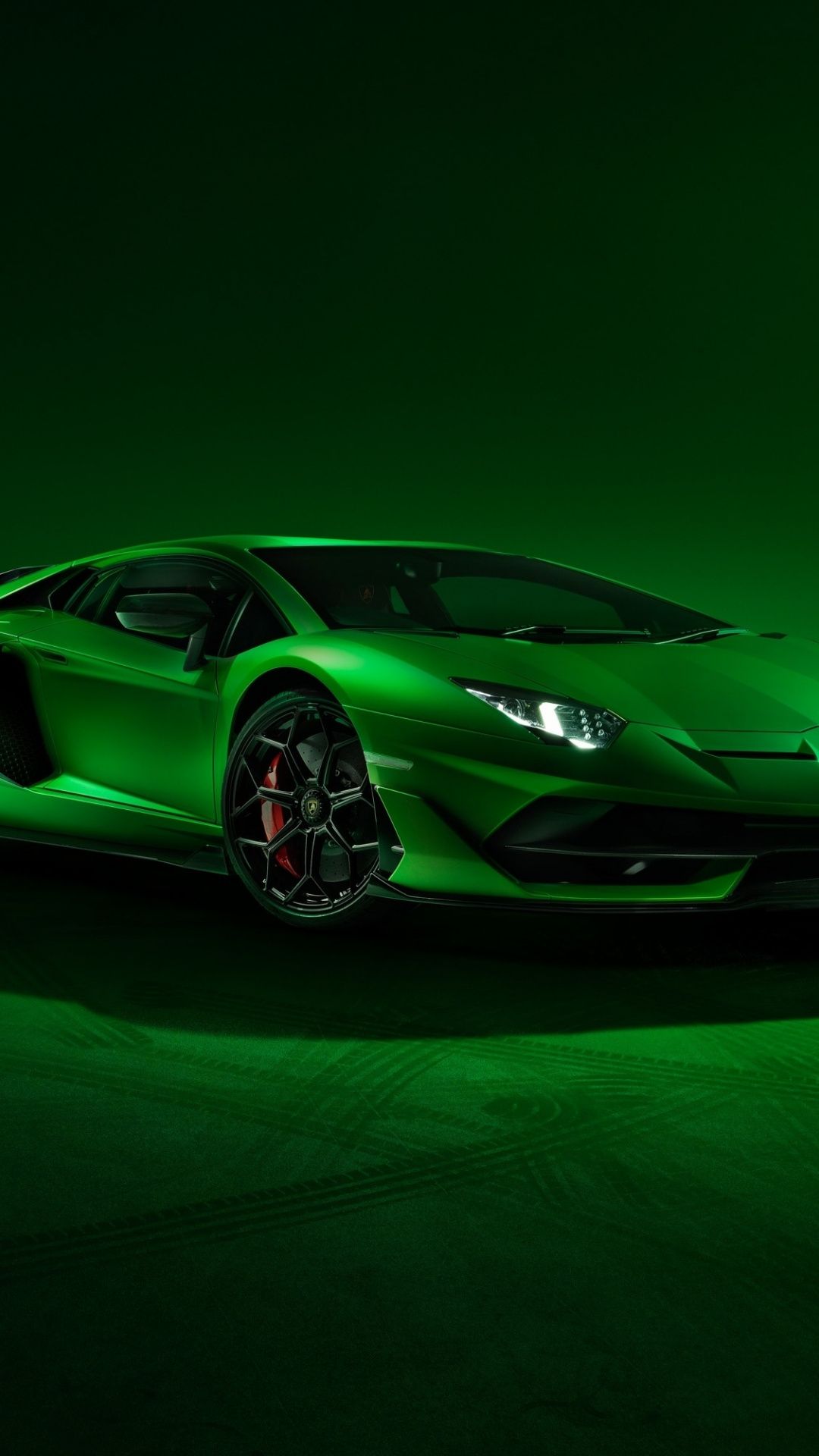 Lamborghini Aventador SVJ зеленый спортивный автомобиль 1080x1920 wallpaper | Обои автомобили Спорткар Зеленый lamborghini