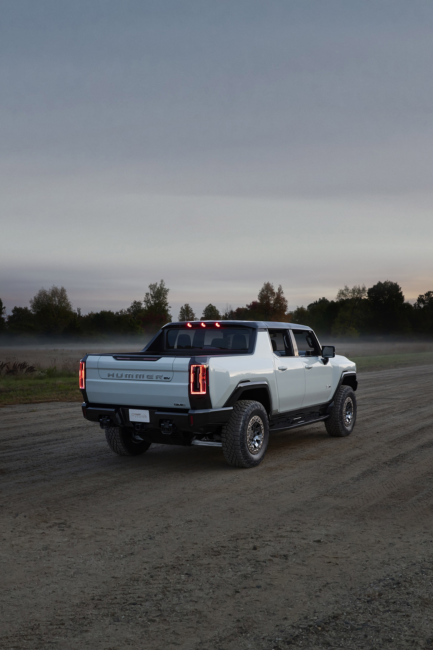 1440x2160  Download 2022 GMC Hummer EV Wallpapers - WSupercars