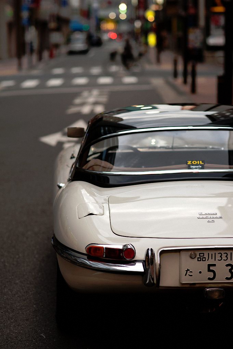 818x1221  Car Jaguar Retro Street Black White China - Автомобиль Jaguar Full Hd Wallpaper для мобильных устройств - 818x1221 Обои - teahub.io 