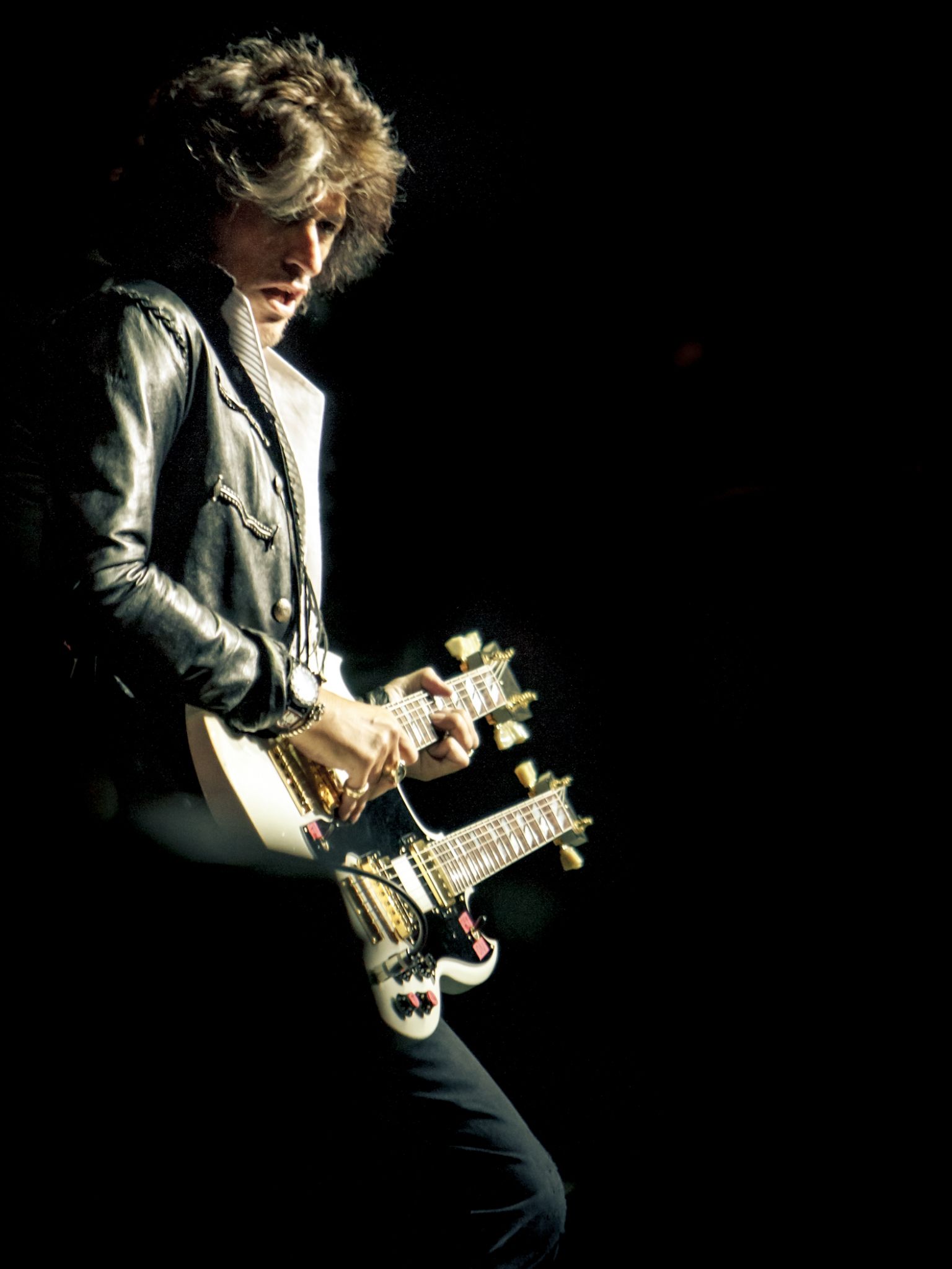 1536x2048  Aerosmith для iPhone - Лучшие бесплатные фоны для iPhone от Aerosmith - WallpaperAccess 