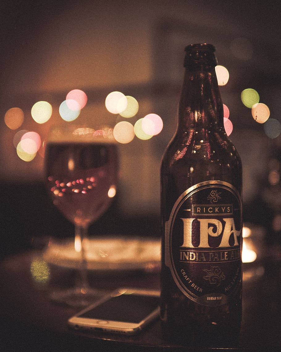 910x1138   HD обои: producthot glassbottle боке телефон iphone india pale ale | Wallpaper Flare 