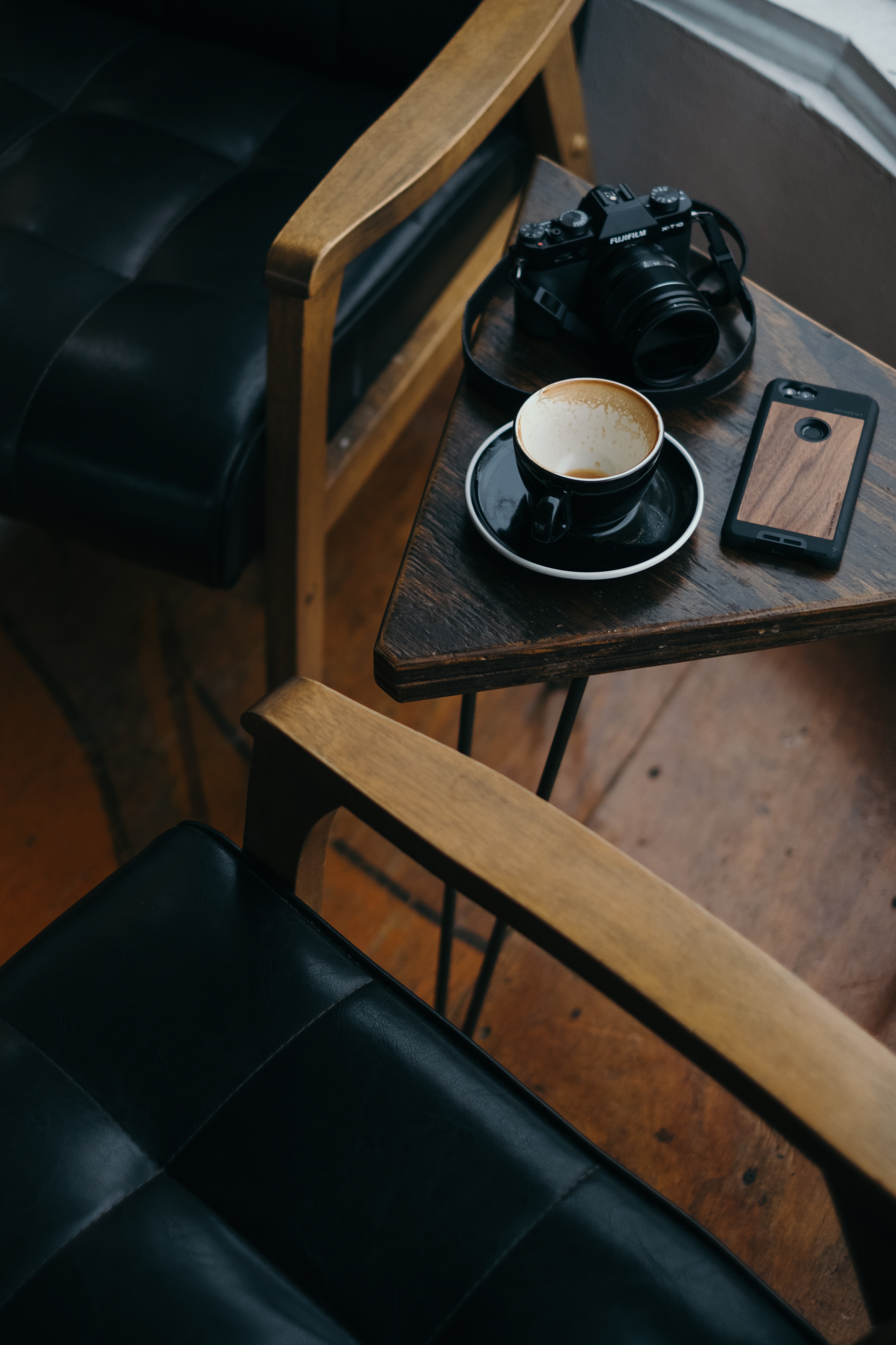 3870x5805  Literary Table Мобильный телефон обои фоны изображения скачать бесплатно-400626845 -Lovepik.com 