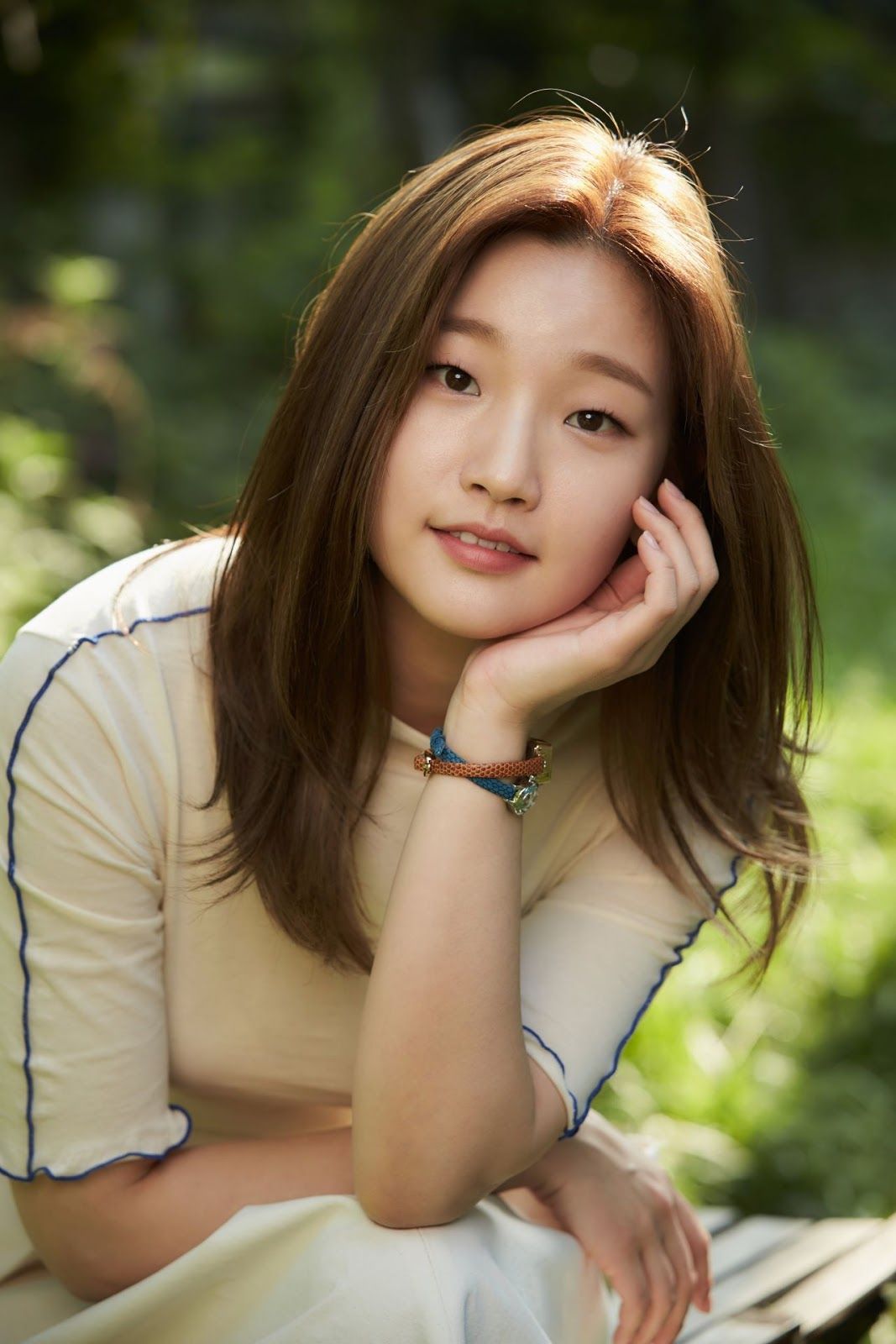 1067x1600  Park So Dam Wallpapers - Обои Cave