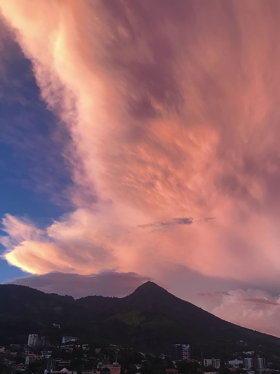 910x1214  HD обои: Сальвадор, сан-сальвадор, эдифицио, пентхаус, эскалонское небо Обои Вспышка 