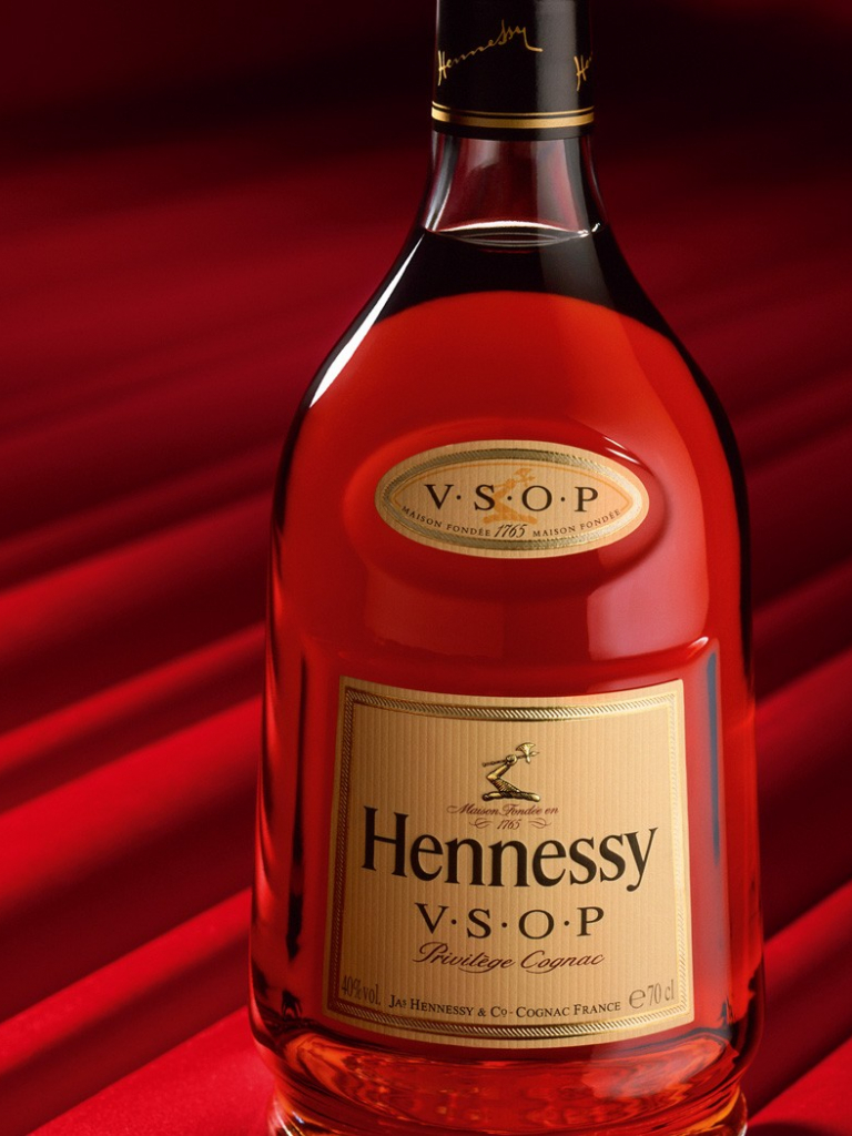 Hennessy коньячный дом