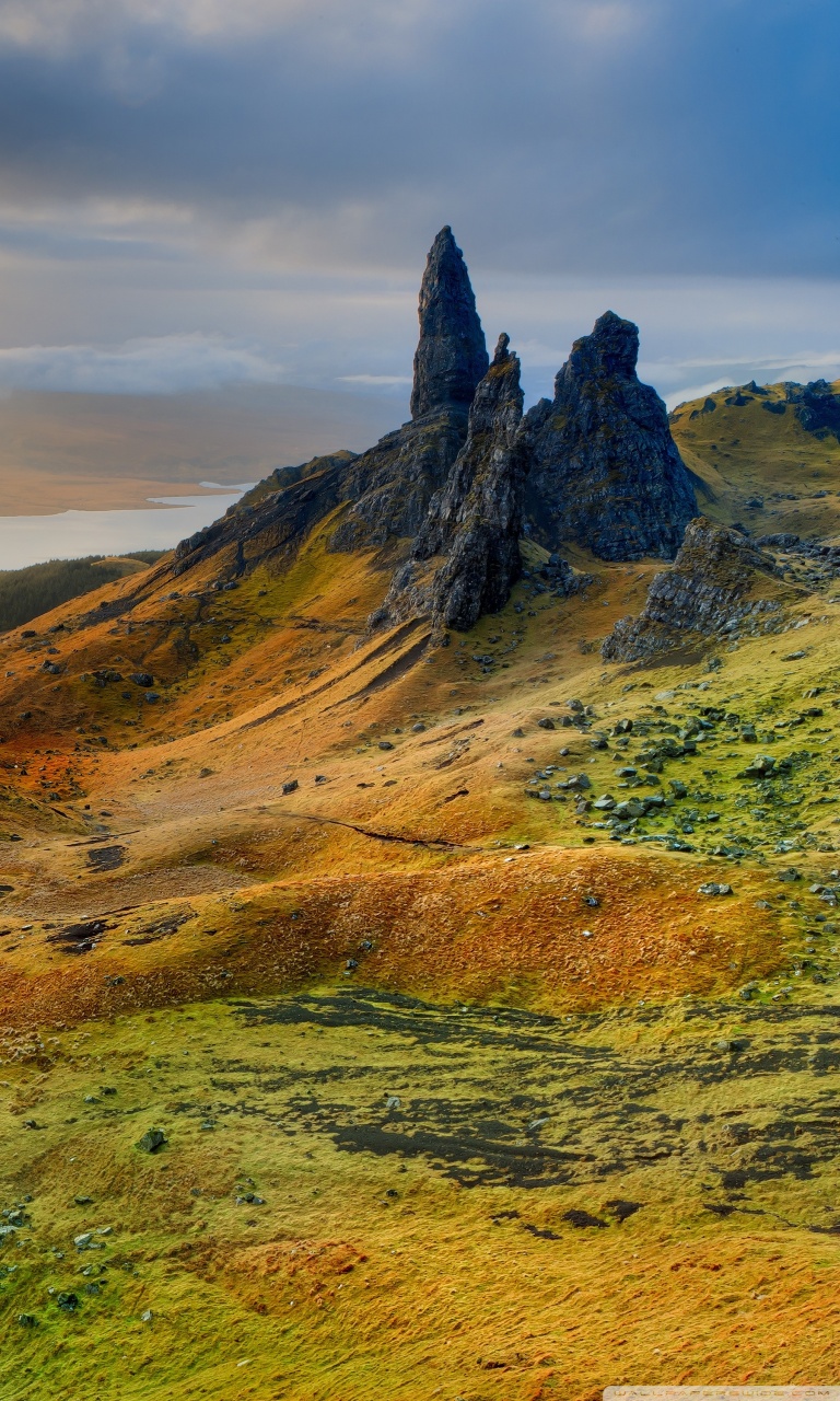 768x1280  The Storr Hill Panorama Scotland Ultra HD Обои для рабочего стола для: Multi Display Dual Monitor: Tablet: Smartphone 