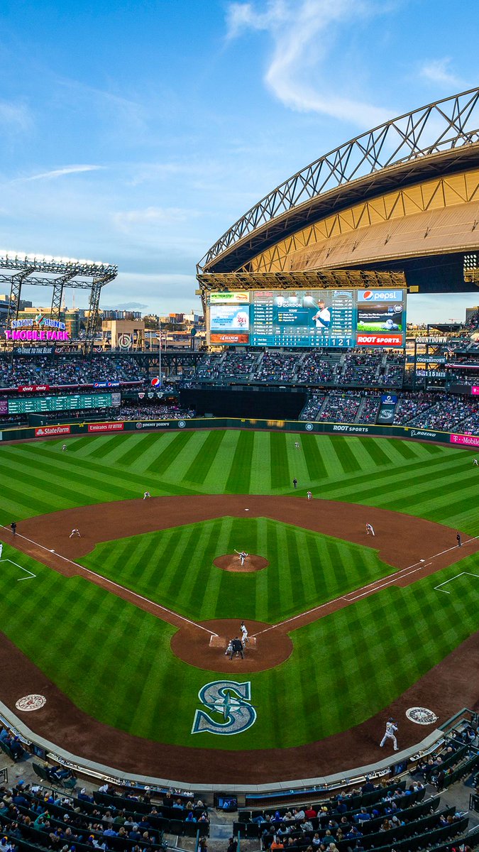 675x1200   T-Mobile Park в Твиттере: «Пора обновить эти обои, добавив в них лучший бейсбол. ?️ # WallpaperWednesday…» 