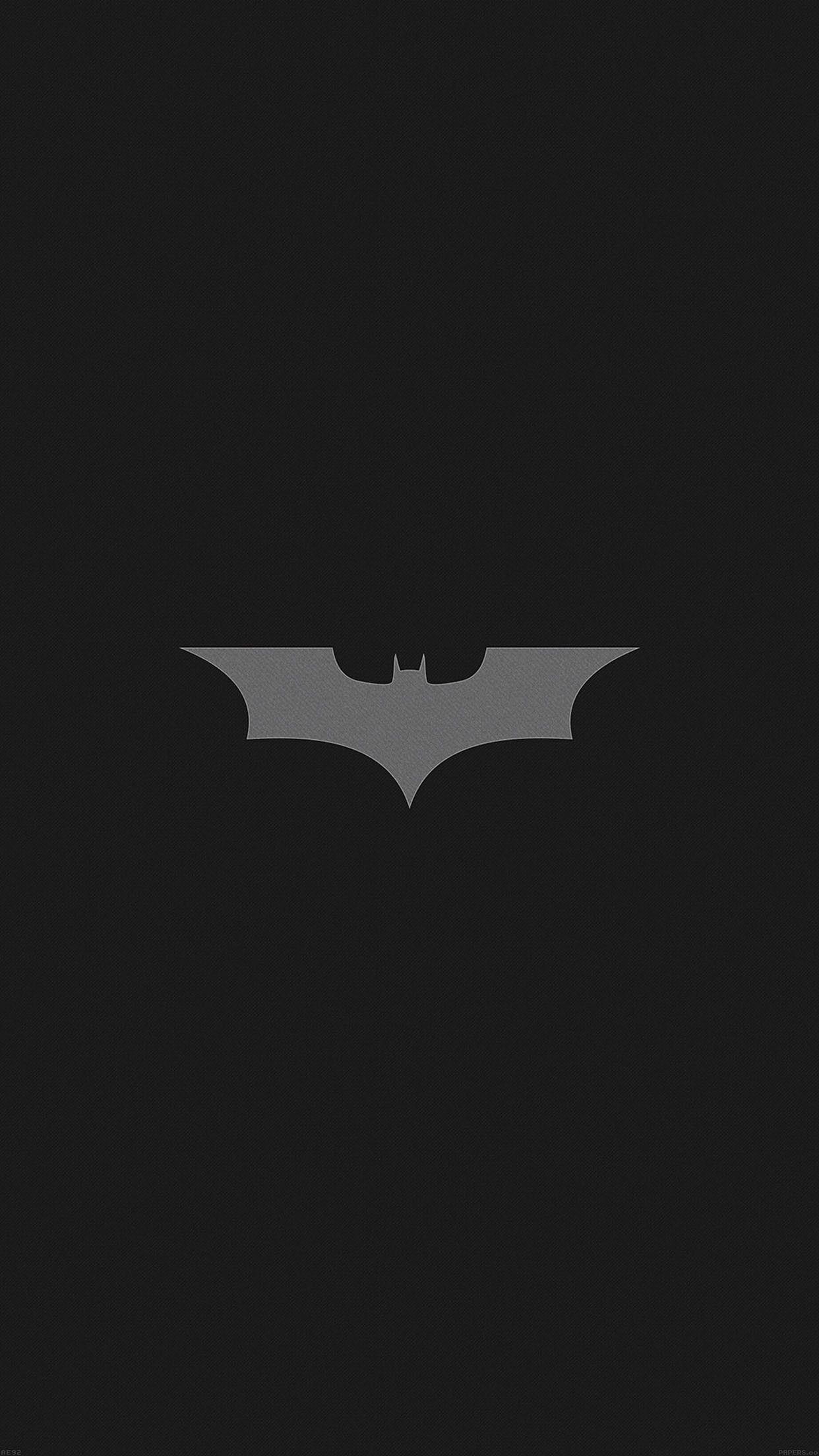 Обои айфон 15 черный. Бэтмен логотип. Бэтмен Минимализм. Крутые заставки на айфон. Темный рыцарь логотип.