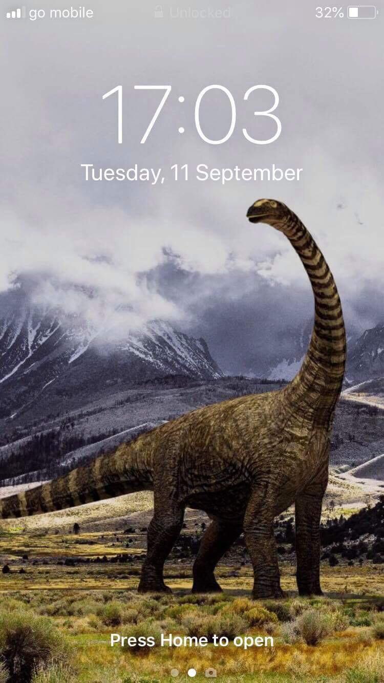 750x1334   Question] * Обои с динозаврами для телефонов! Что у вас ?: Динозавры