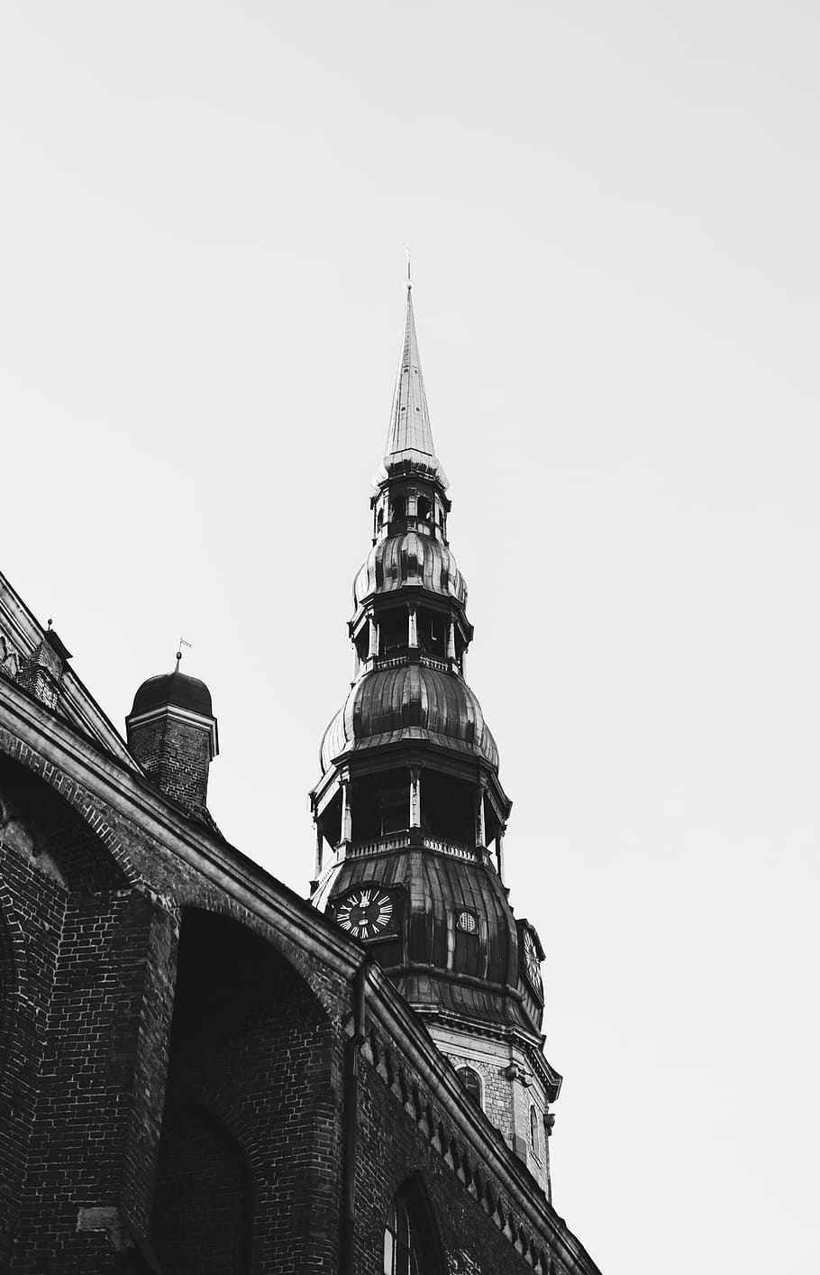 910x1414  HD обои: латвия рига blackandwhite vsco oldtown минимализм альфа | Wallpaper Flare