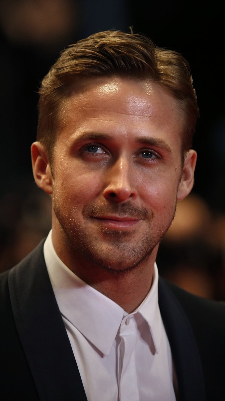 750x1334  Ryan Gosling Wallpaper для Google Nexus 5X 