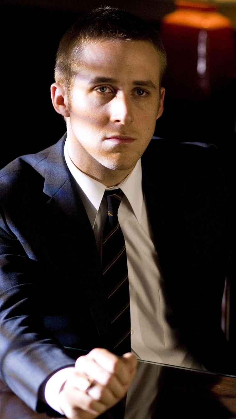 750x1334   Бегущий по лезвию 2049 (2017) Телефон Обои | Moviemania | Бегущий по лезвию Бегущий по лезвию 2049 Райан Гослинг 