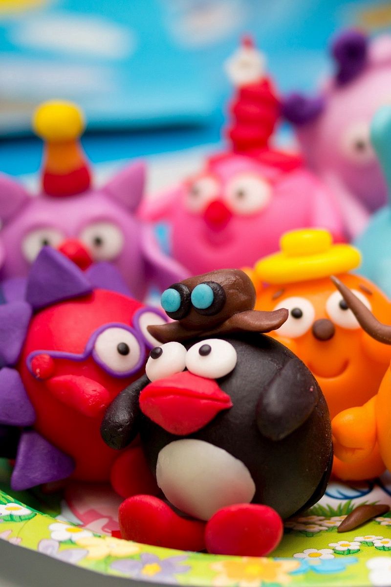 800x1200  "Ночник-стикер декоративный «Смешарики. Легенда о Золотом драконе»