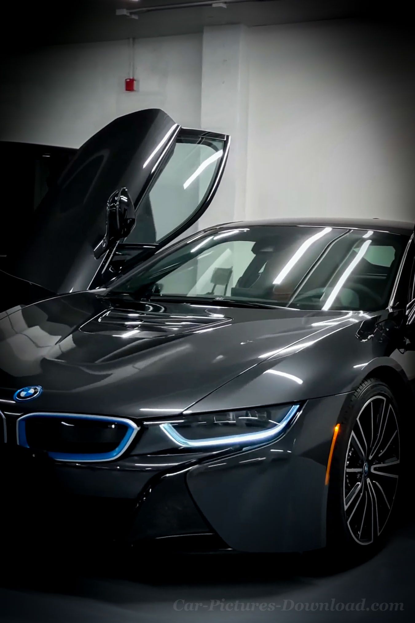 Обои на рабочий стол bmw i8