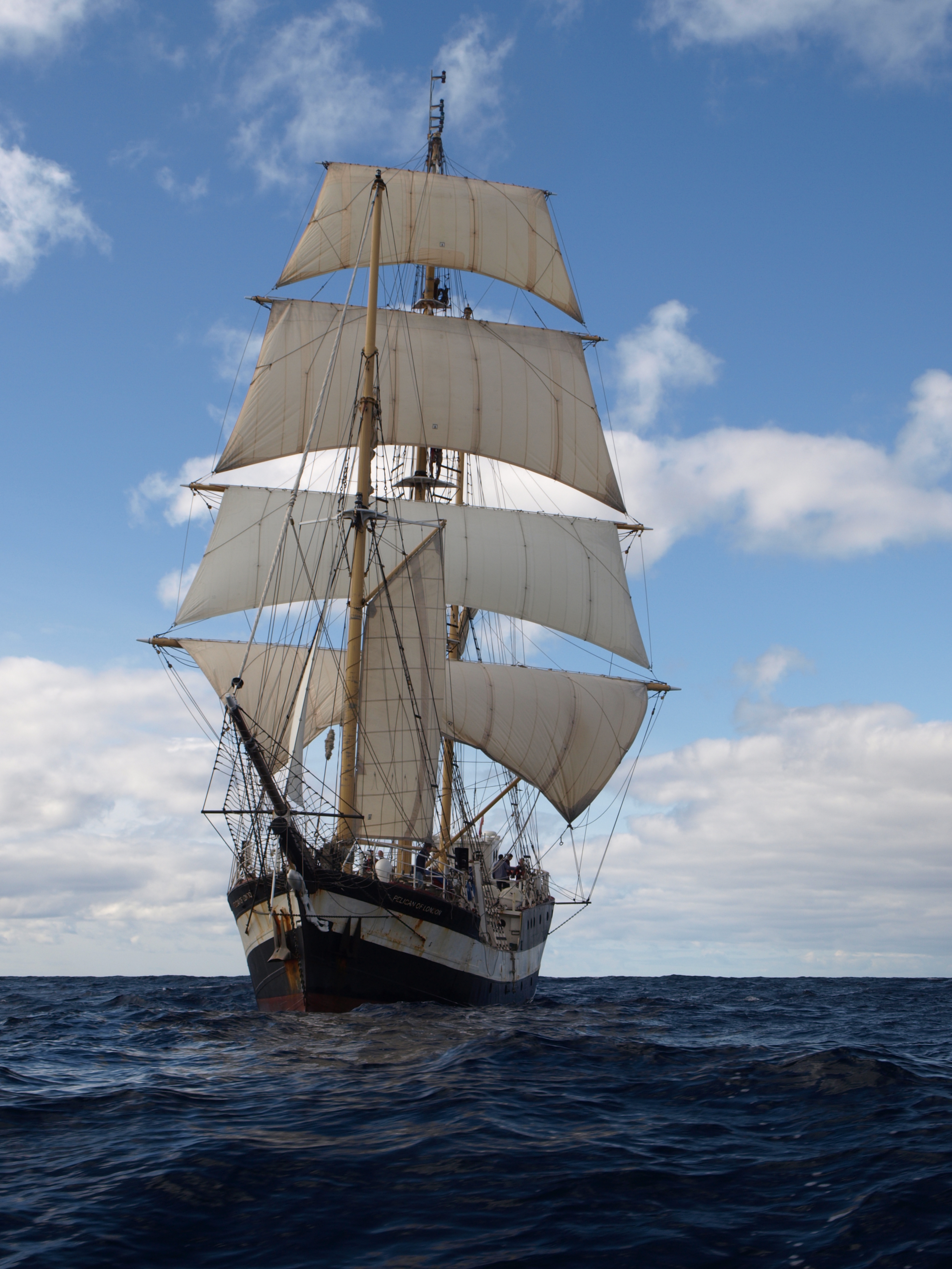 2736x3648  Pirate Ship 4K - Лучшие бесплатные фоны 4K для пиратских кораблей - WallpaperAccess