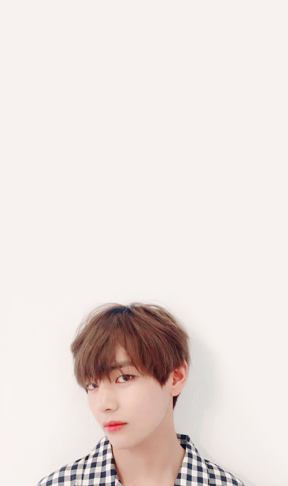 950x1600 Kim Taehyung Wallpapers - Top Free Kim Taehyung Back__CB Taehyung Bts taehyung Kim taehyung