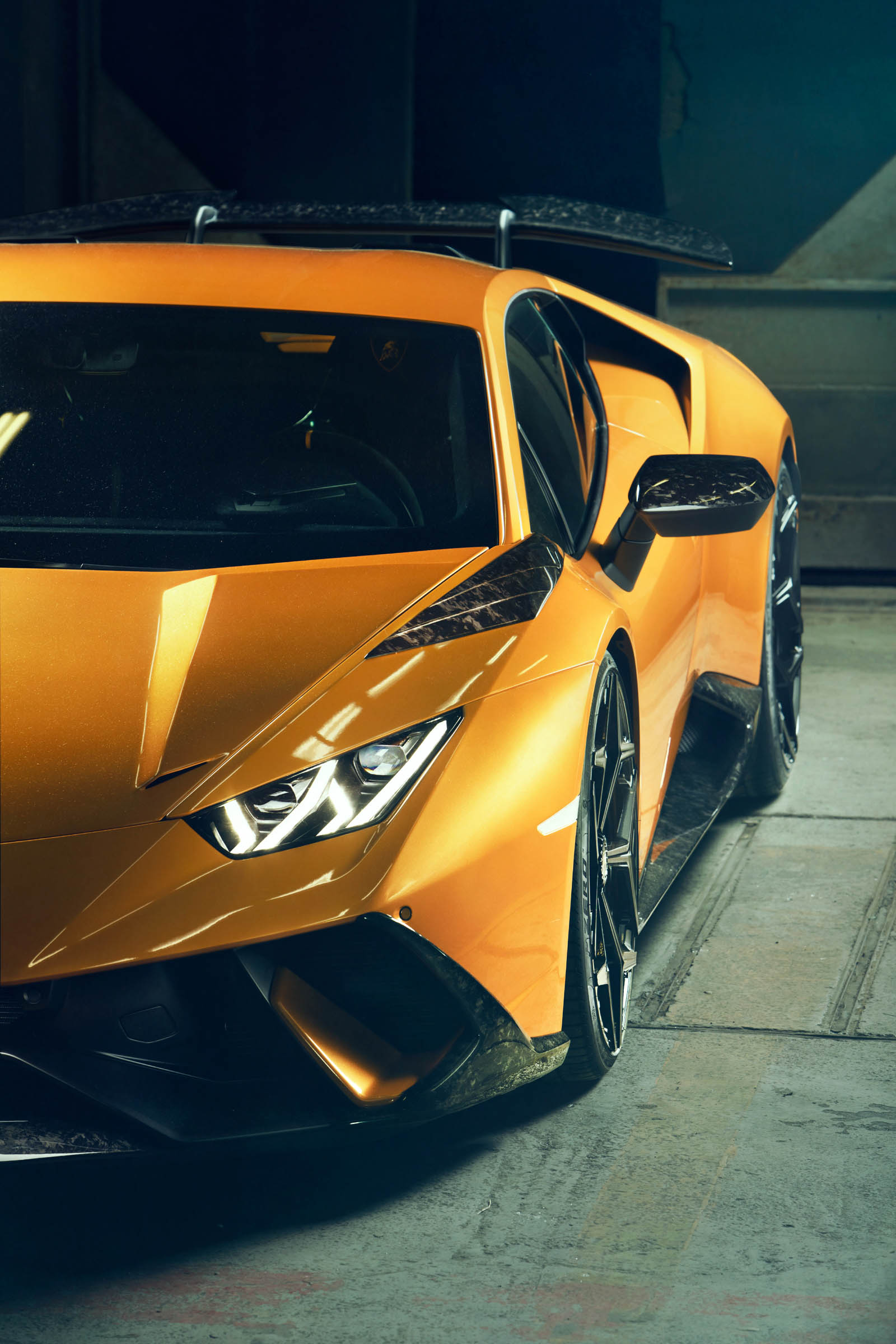 1600x2400 Скачать 2160x3840 обои lamborghini huracan evo rwd on-road 2020 4к sony xperia z5 premium dual 2160x3840 hd изображение фон 23930