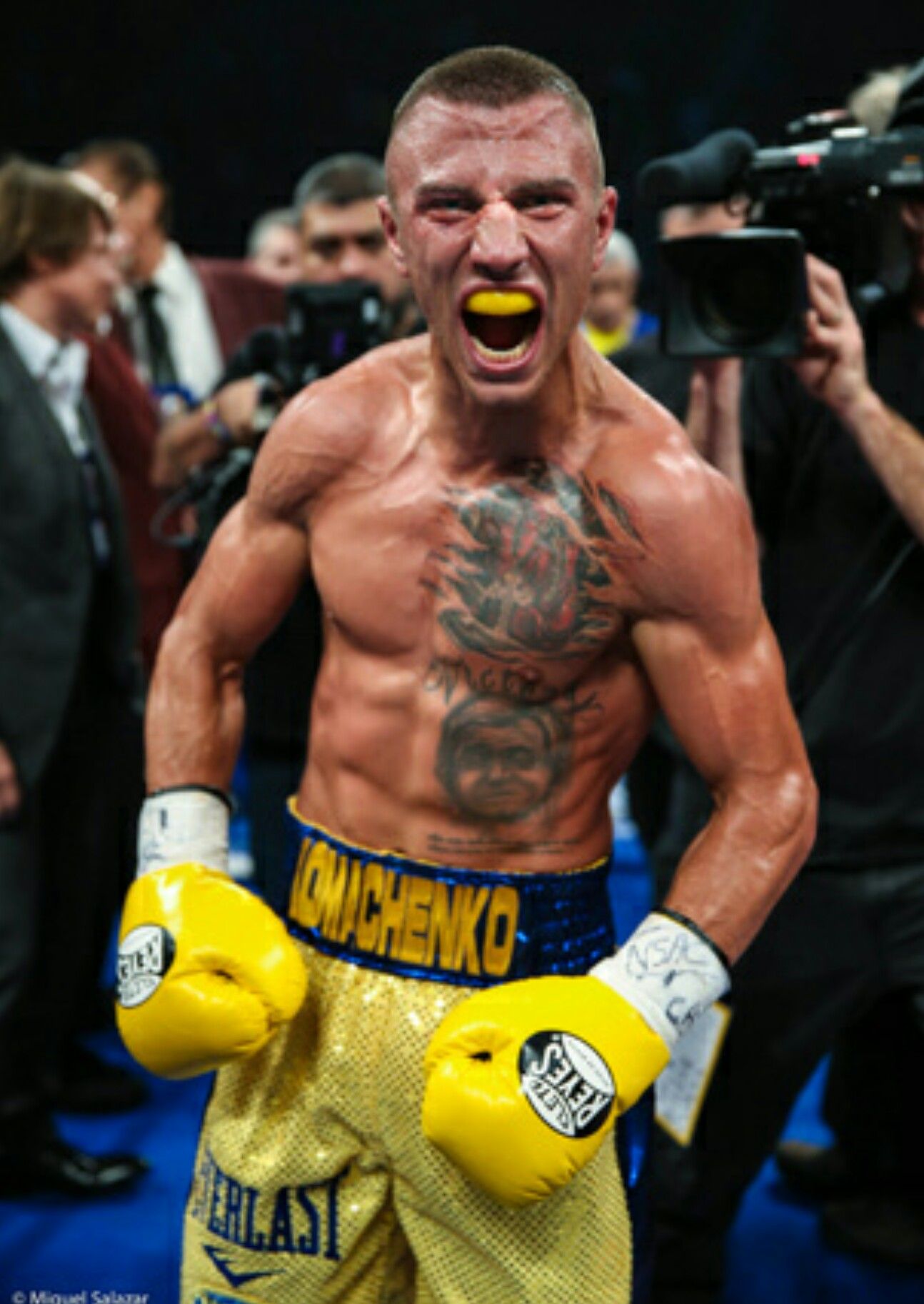 1294x1826  Vasyl Ломаченко Обои - Лучшие бесплатные Ломаченко обои - WallpaperAccess