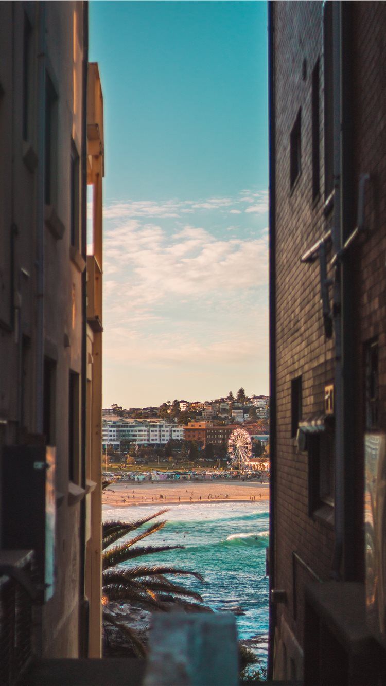 750x1334  WALLPAPERS - Всегда находятся дома 