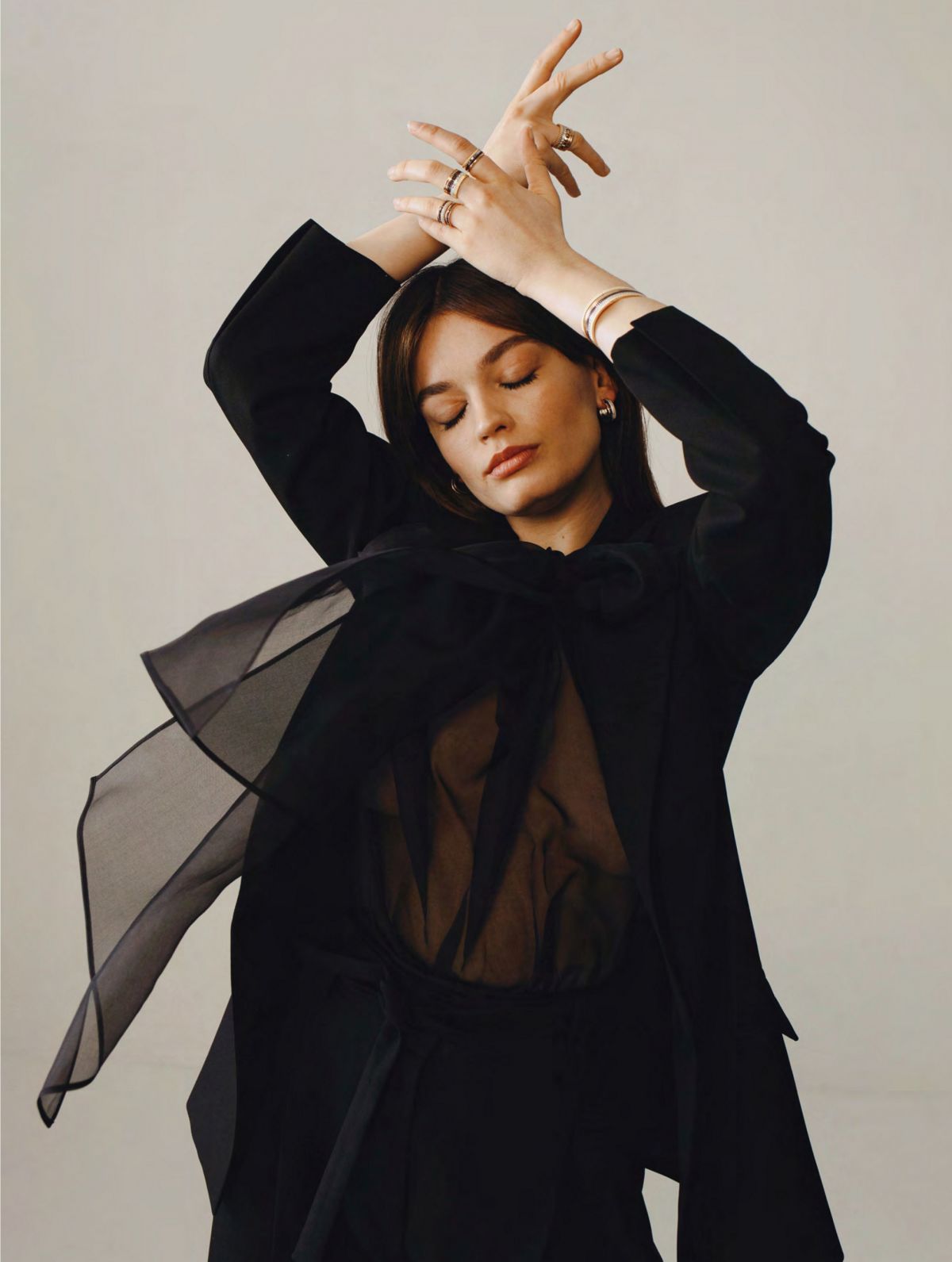 1200x1591  emma Mackey Photoshoot красивые обои - Wallpaper Cavebie Emma Mackey » 23) |. СЕРИАЛЫ, Знаменитости, Фильмы 