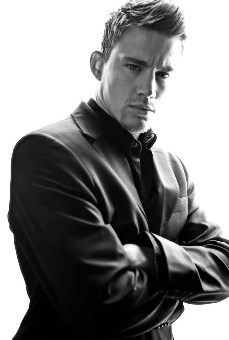 736x1093  celberity Channing Tatum - Mobile Abyss