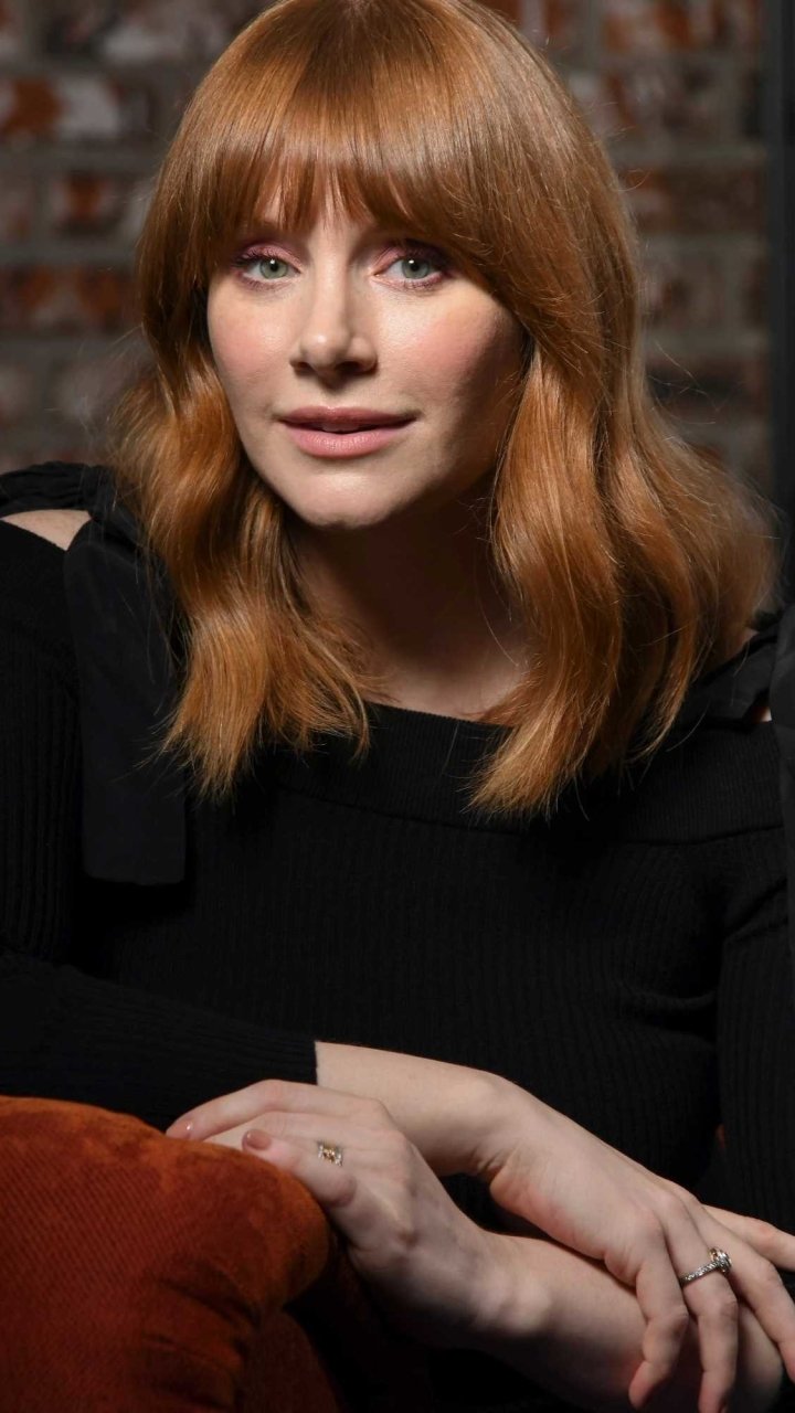 720x1280  _celberity Bryce Dallas Howard - Mobile Abyss
