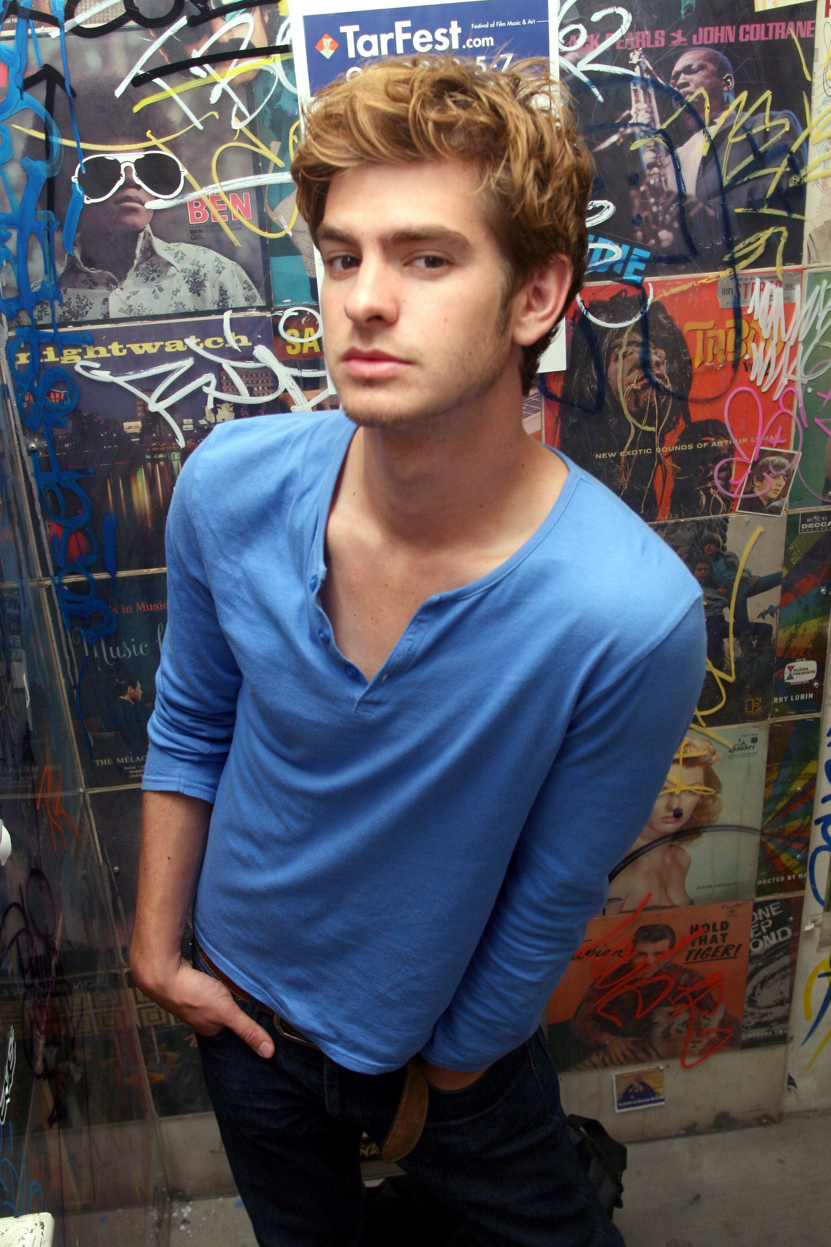 1707x2560  andrew Harfield Обои | Эндрю Гарфилд-Паук, Гарфилд Обои, Эндрю Гарфилд? Андрей Гарфилд Актеры художественные портреты Обои | (136611) 