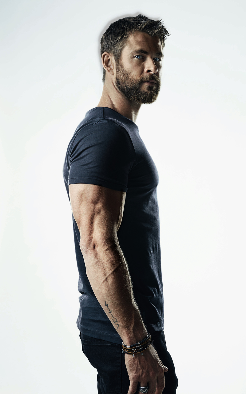 800x1280  chris hemsworth фото 760 из 809 фото, обои - Photo # 1190672 - ThePlace2