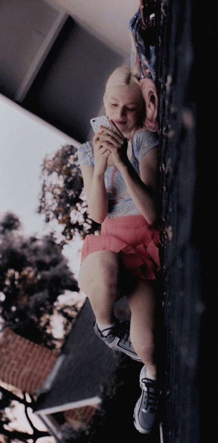 750x1522  Hunter Schafer | Euphoria, женщина влюблен в голову, Hunter