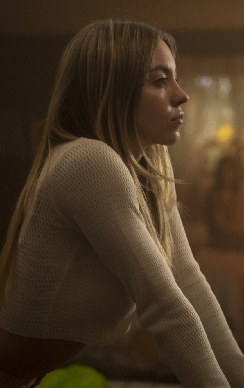 840x1336  ssydney Sweeney |. Сидней, эстетическая девушка, черно-белые картинки