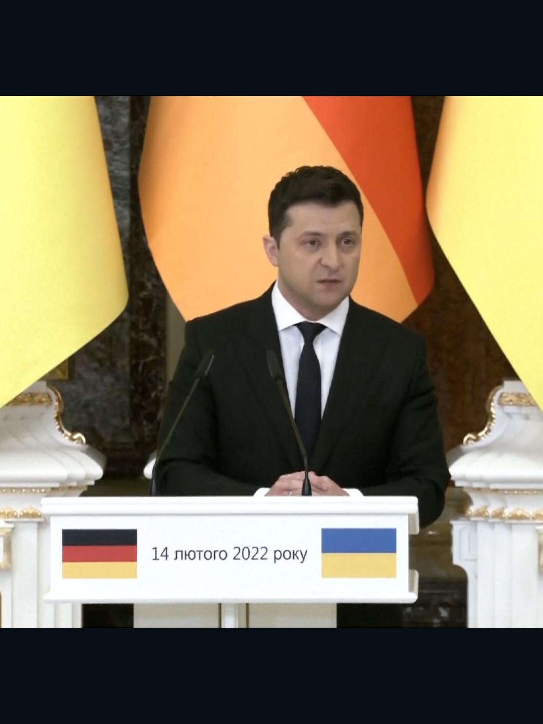 1100x1467   Page 3 - Главный мэр высокого разрешения stock photography and Images - Alamy